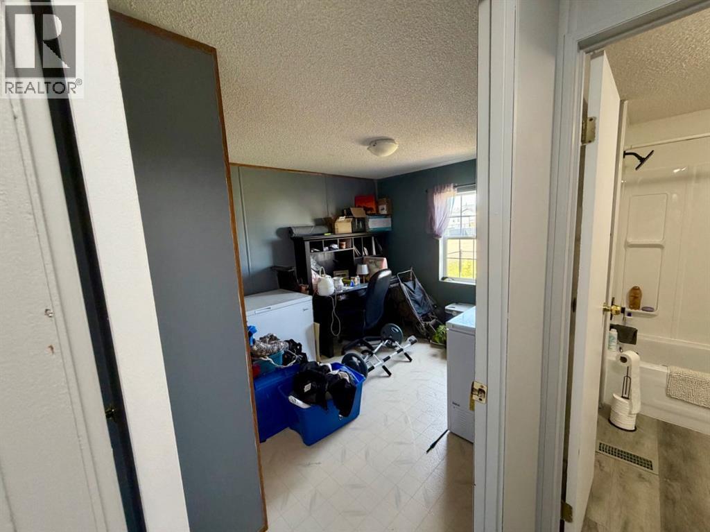10409 Homestead Way — photo 35