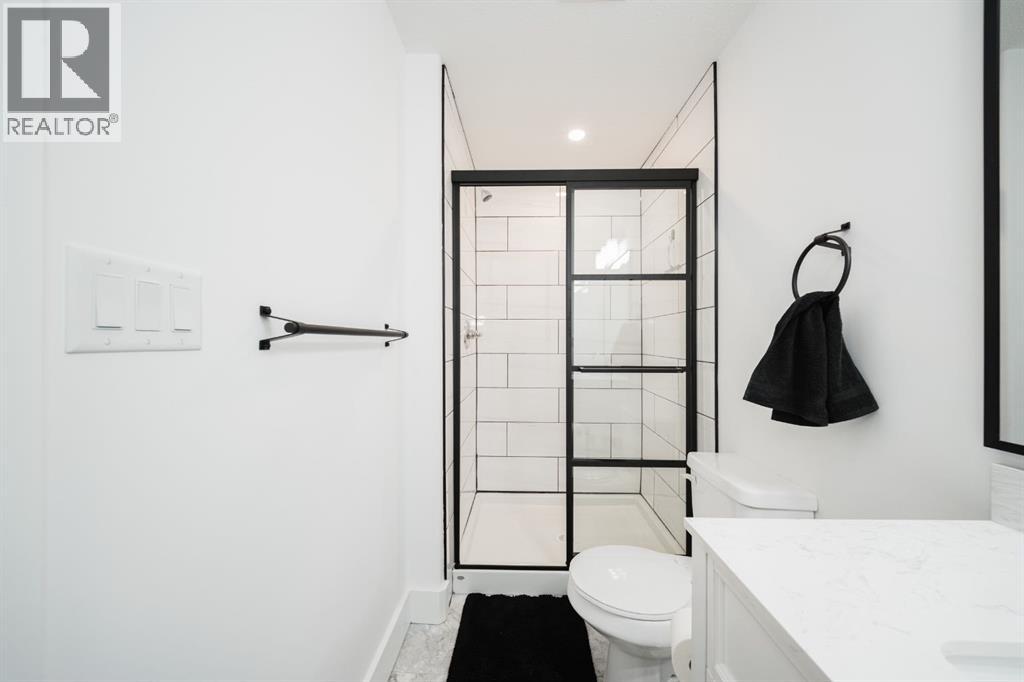 604 Athabasca Avenue — photo 38