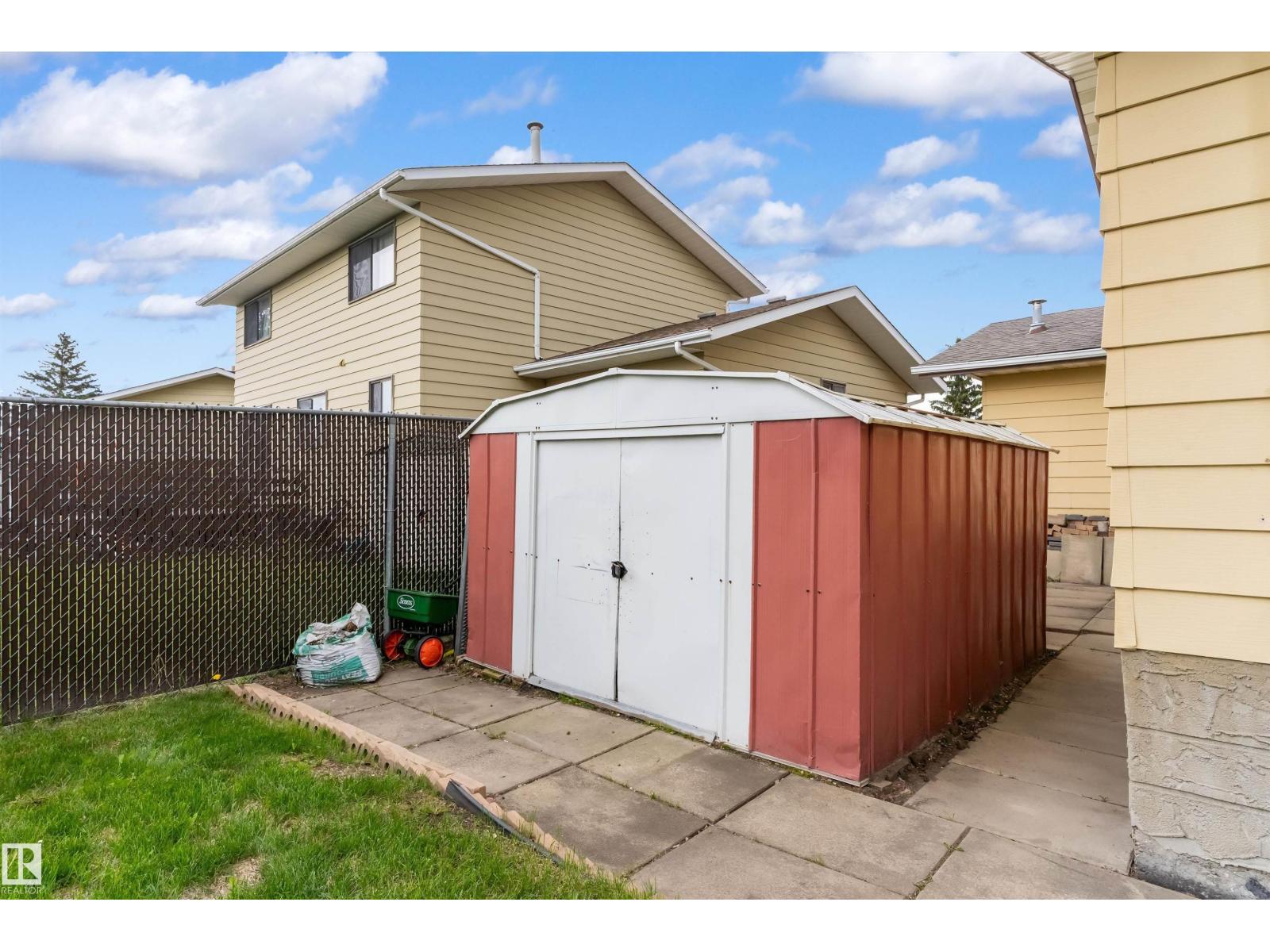 115 HARRISON DR NW — photo 59