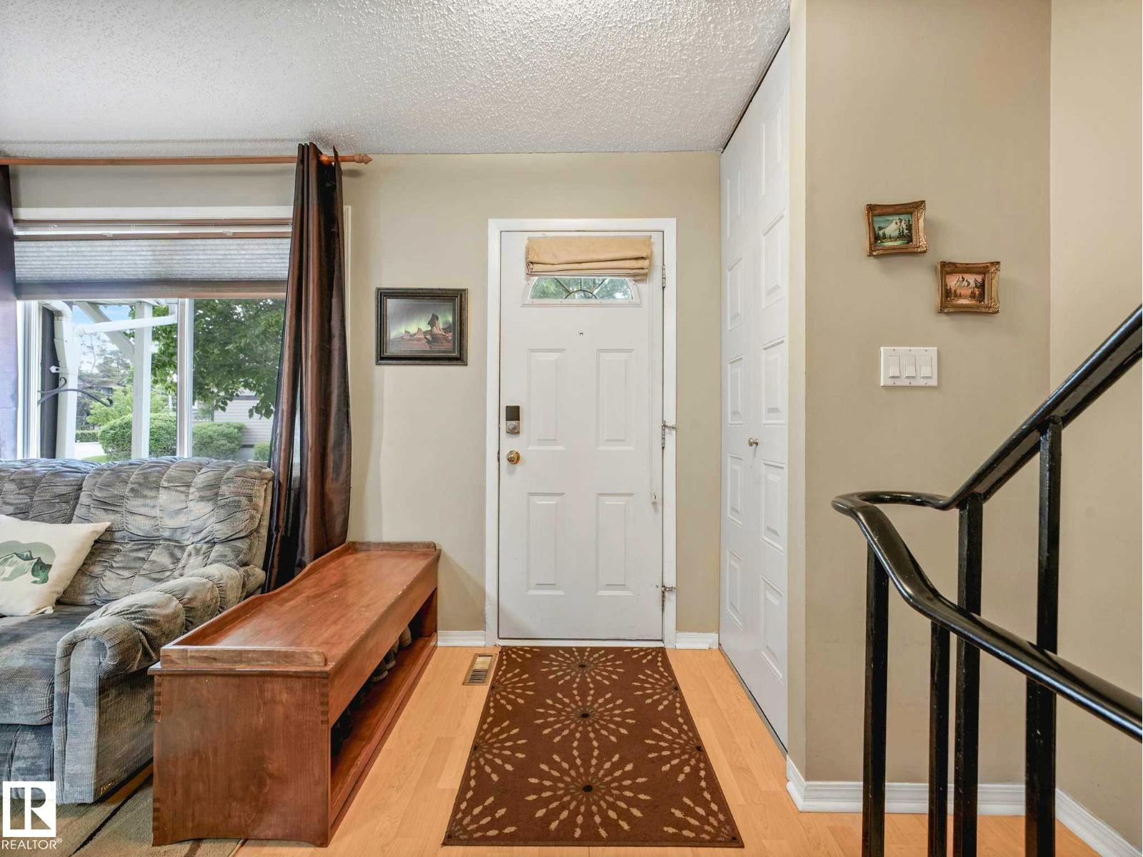 151 TUDOR LN NW - photo 4