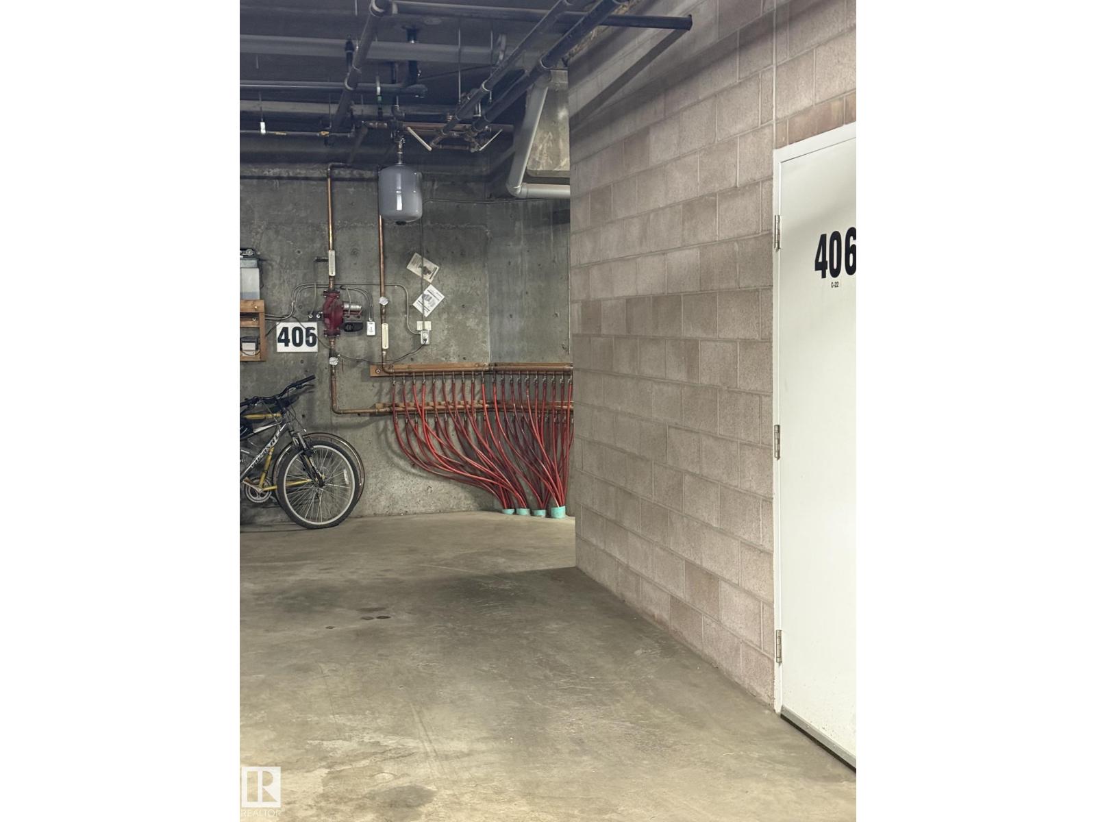 #406 11260 153 AV NW — photo 31