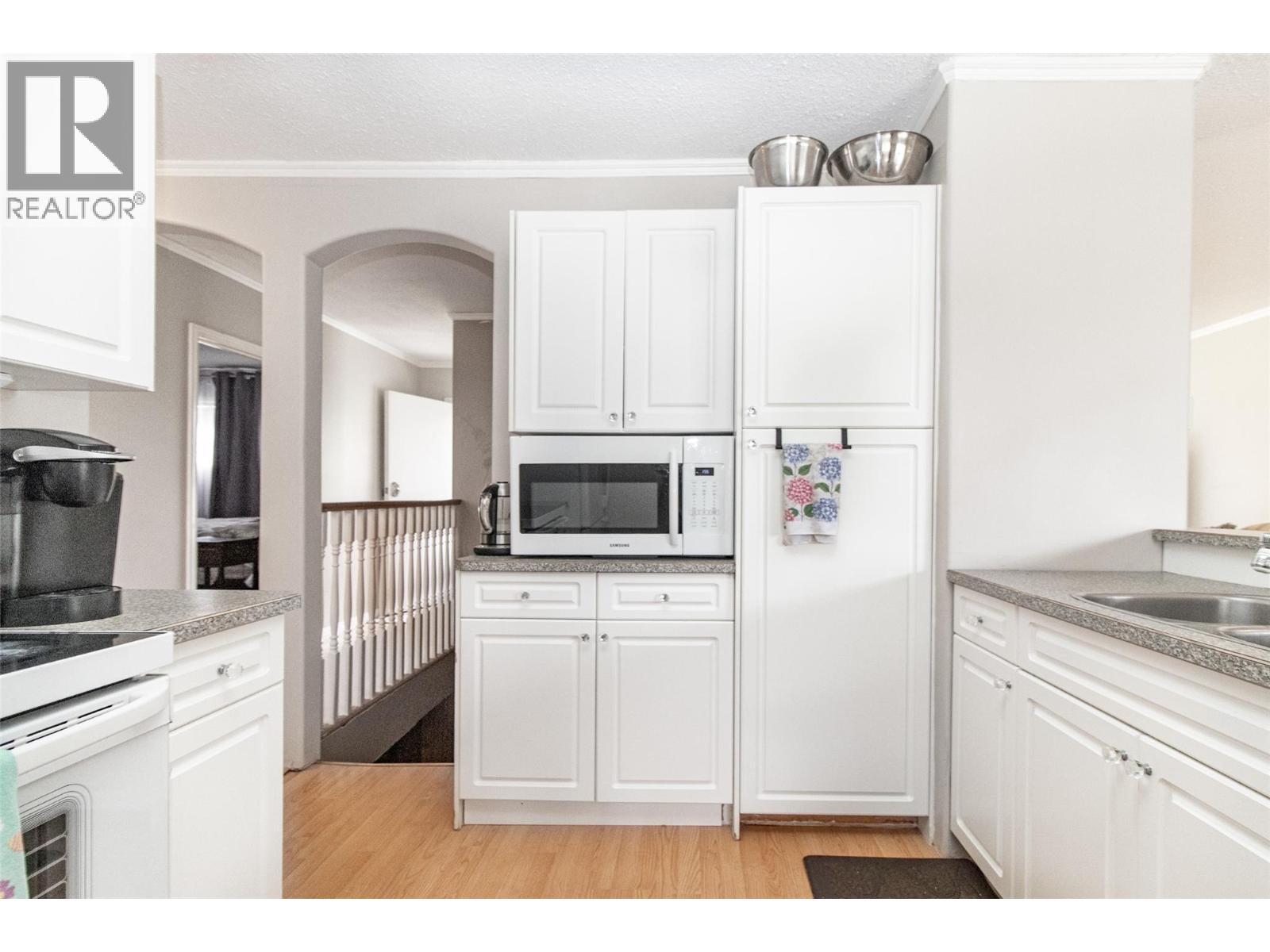 1381 McBride Road - 10