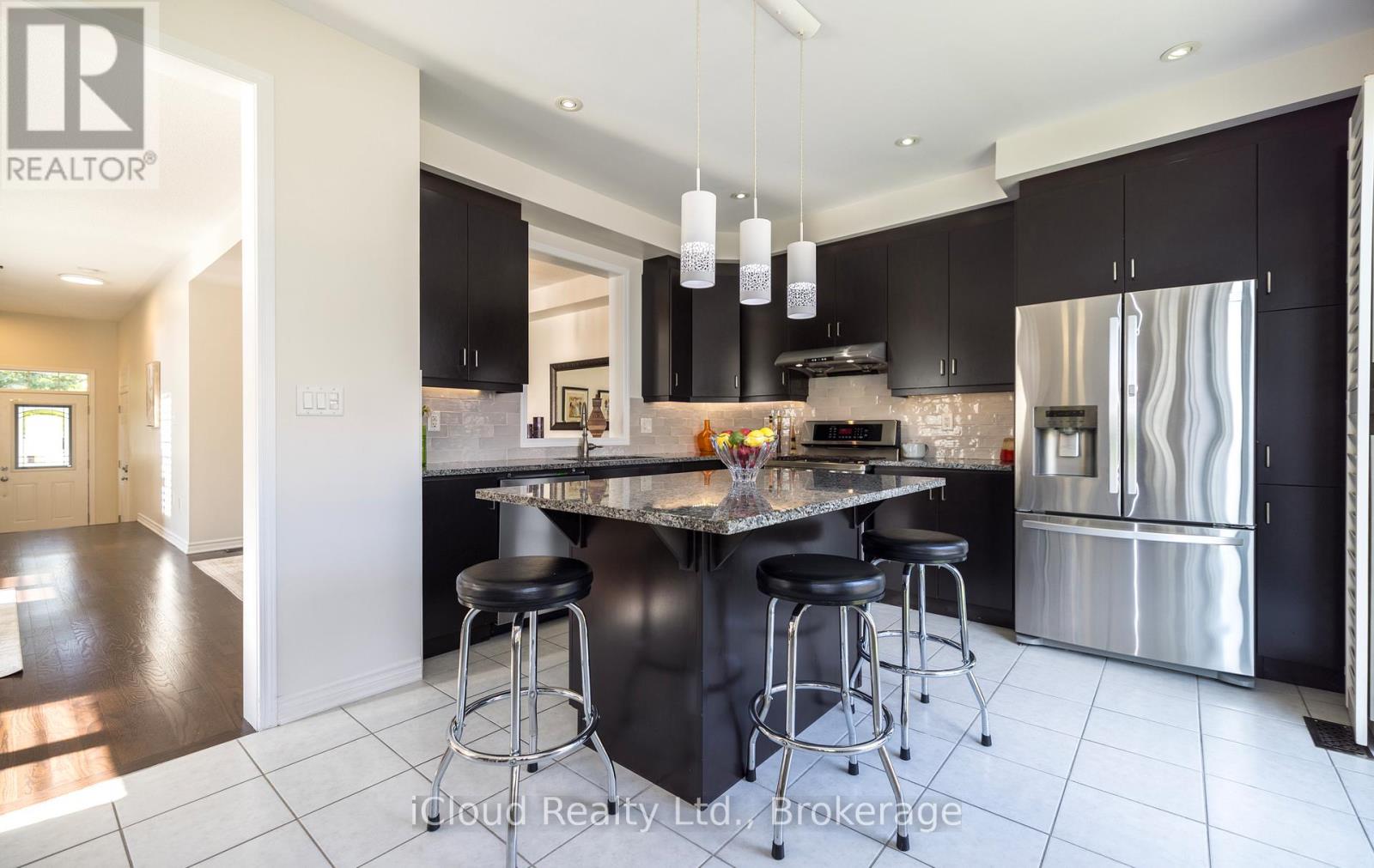 954 PENSON CRESCENT - 14