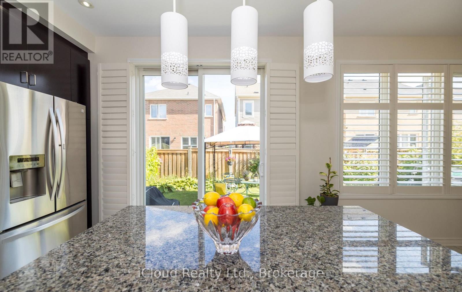 954 PENSON CRESCENT - 20