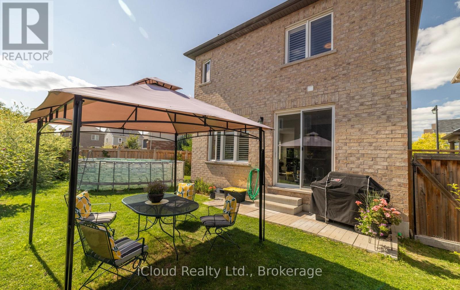 954 PENSON CRESCENT - 42