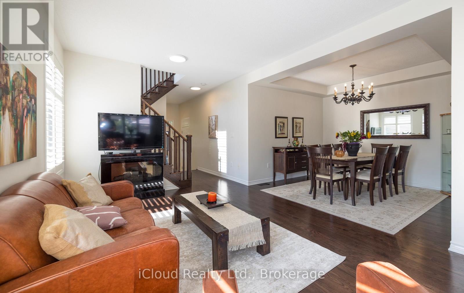 954 PENSON CRESCENT - 7