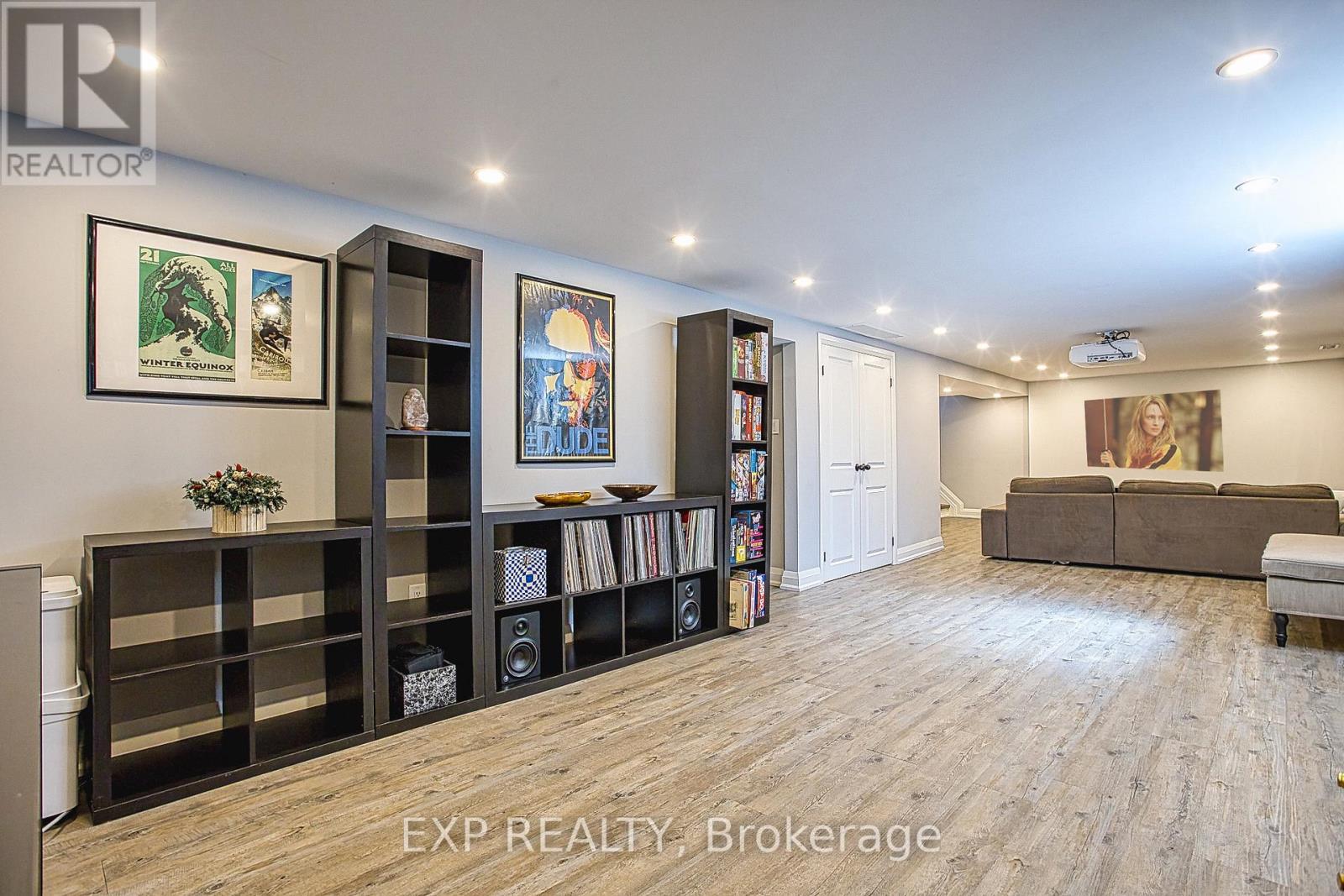 90 PRINCE CHARLES DRIVE - 24