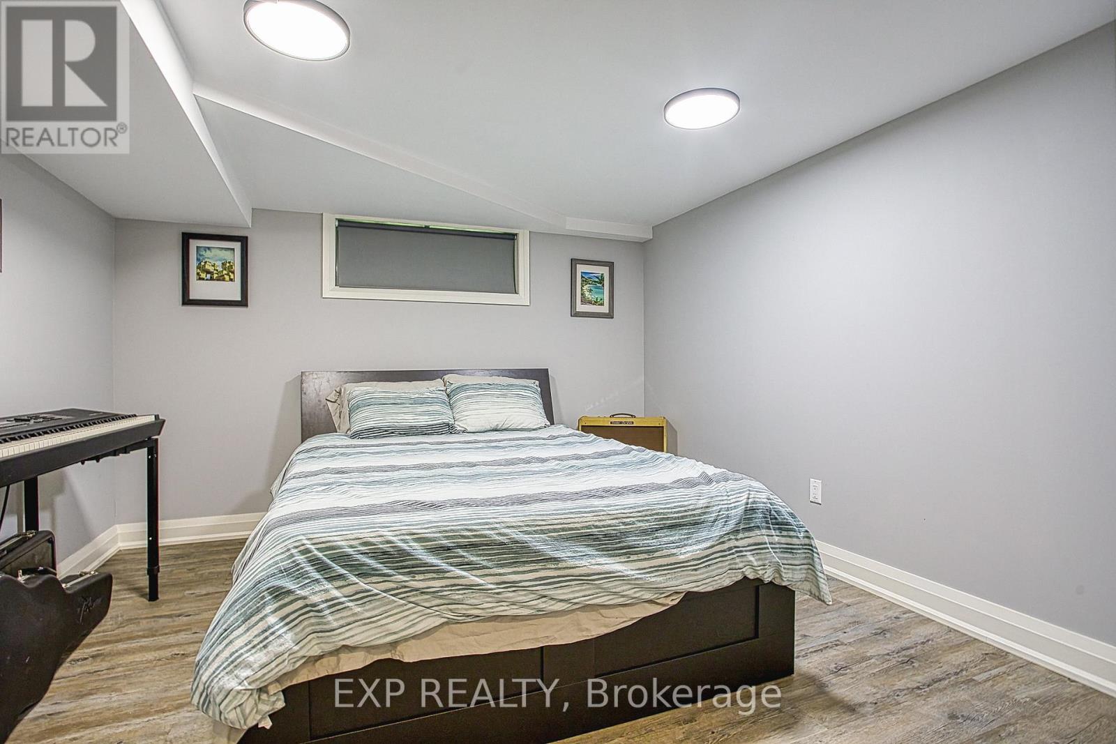 90 PRINCE CHARLES DRIVE - 27