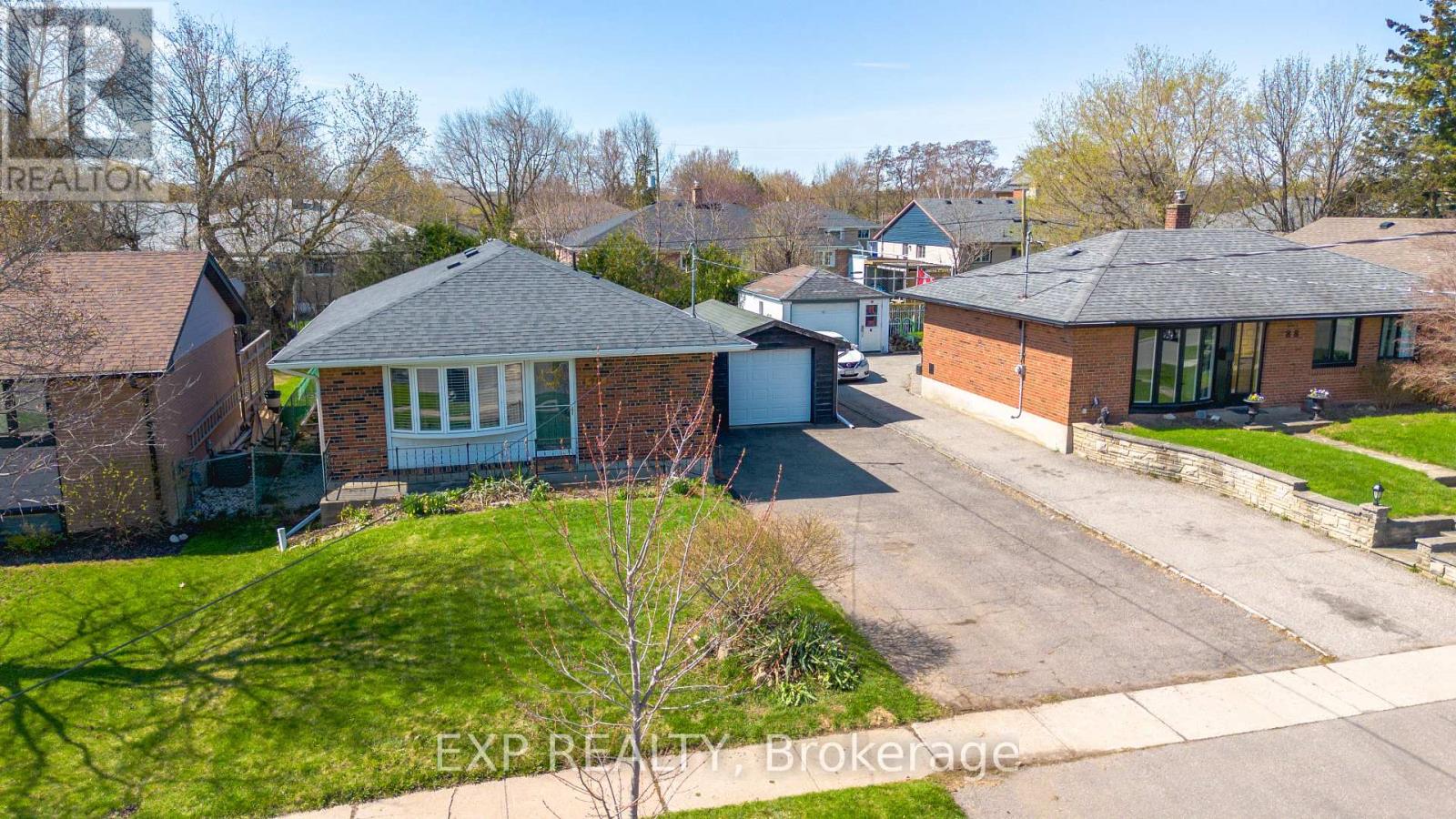 90 PRINCE CHARLES DRIVE - 41