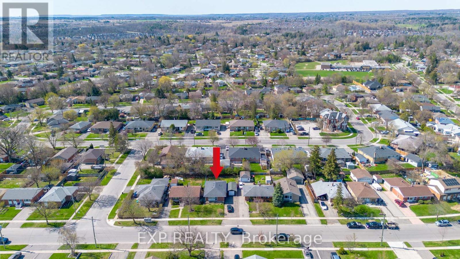 90 PRINCE CHARLES DRIVE - 43