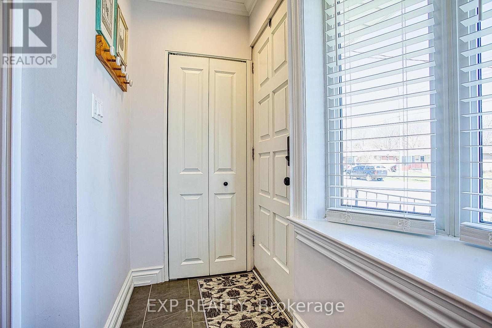 90 PRINCE CHARLES DRIVE - 5