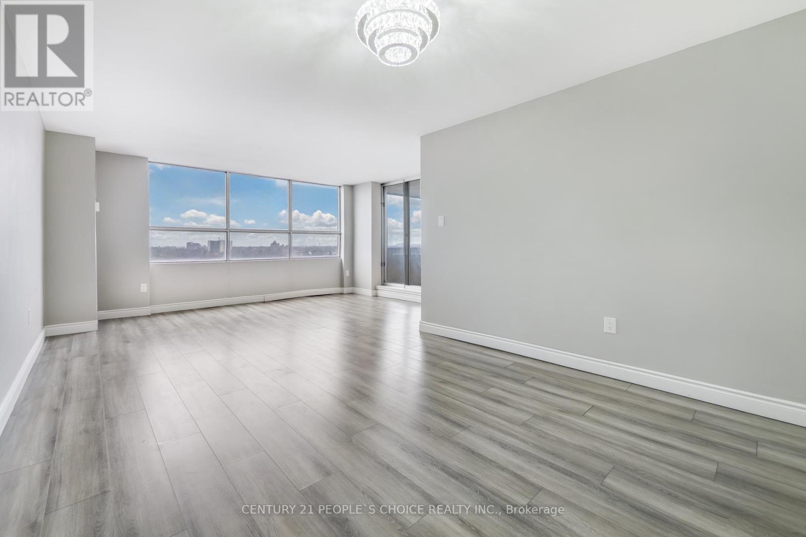 #910 40 PANORAMA COURT - 23