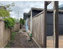 12711 112a Avenue, Surrey, BC V3V3L4 Photo 7