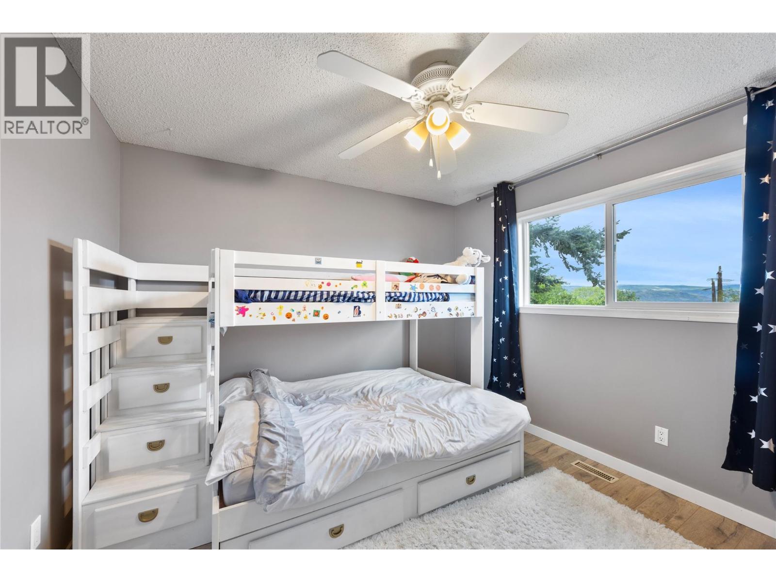 368 WADDINGTON Drive - 16