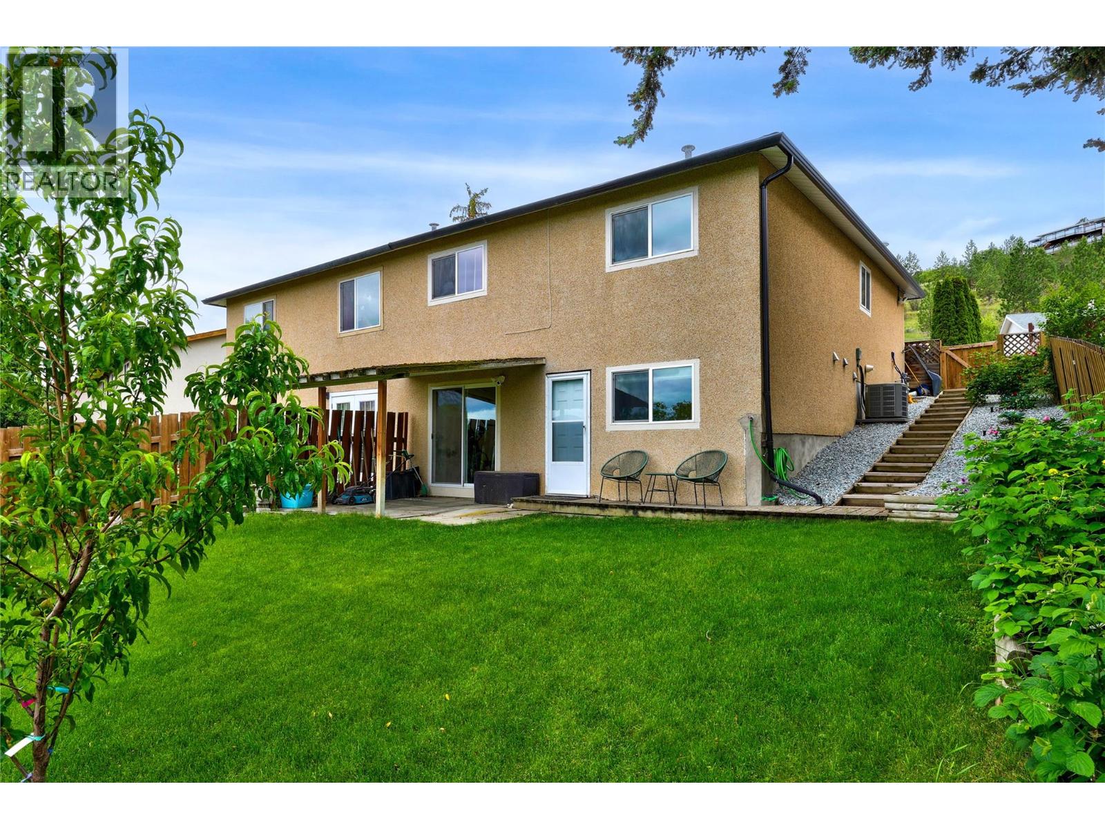 368 WADDINGTON Drive - 2