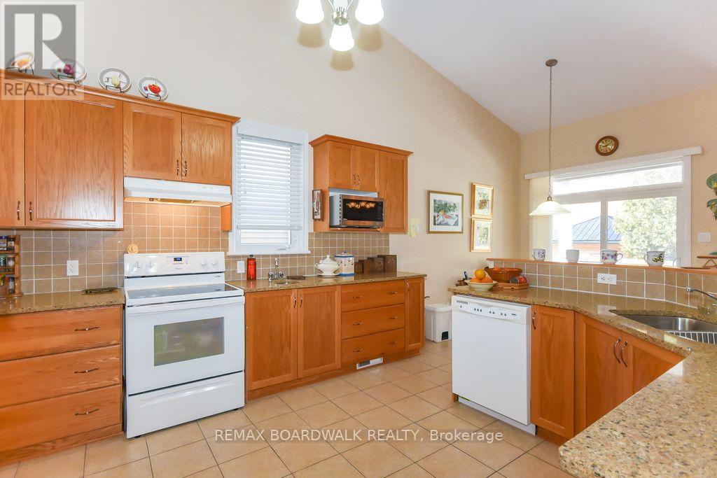 1861 MICKELBERRY CRESCENT - 15