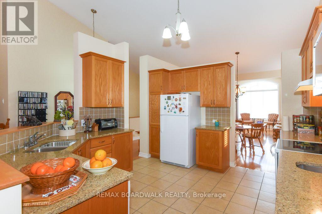 1861 MICKELBERRY CRESCENT - 18