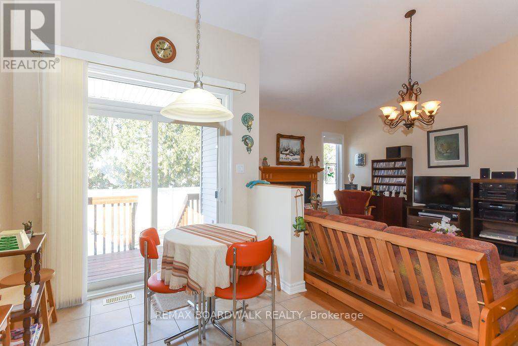 1861 MICKELBERRY CRESCENT - 19