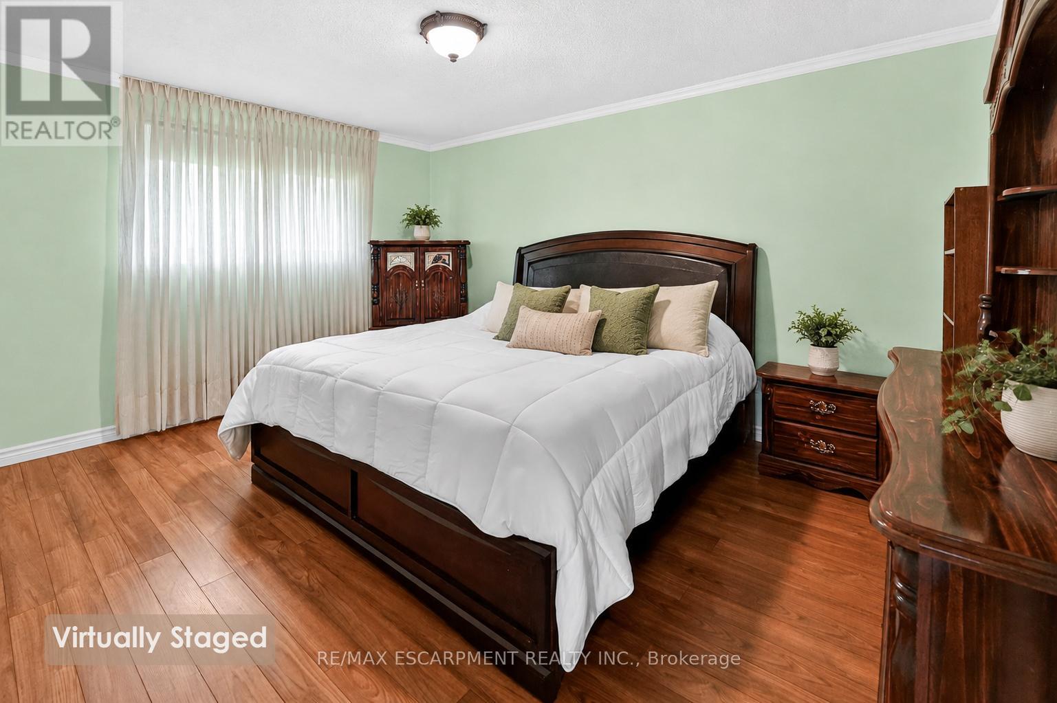 6444 ARMSTRONG DRIVE - 10