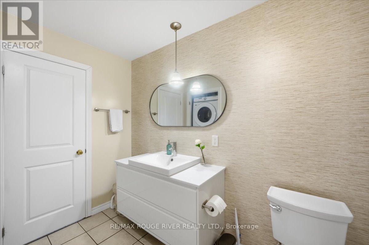 #1401 135 JAMES STREET S - 33