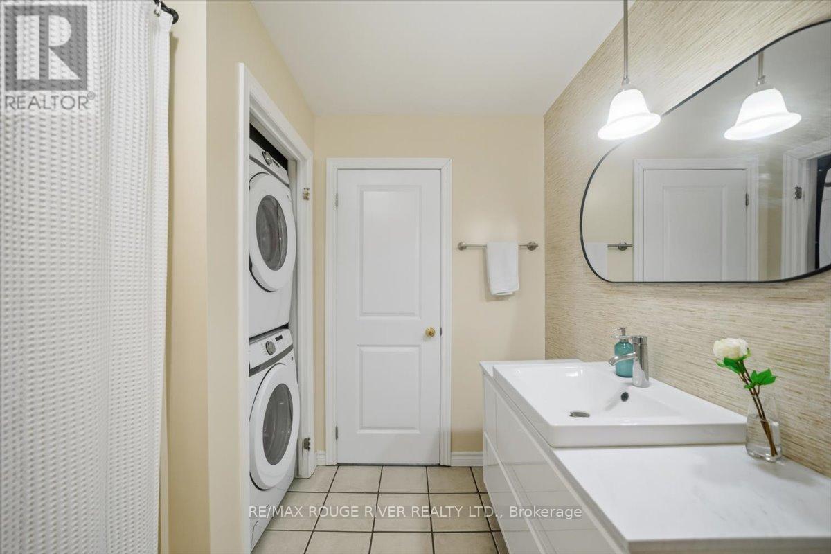 #1401 135 JAMES STREET S - 34