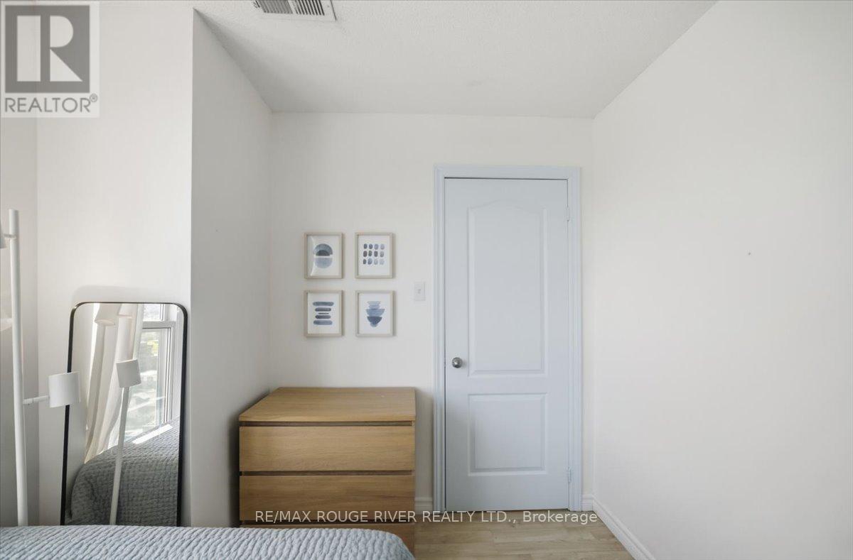 #1401 135 JAMES STREET S - 39