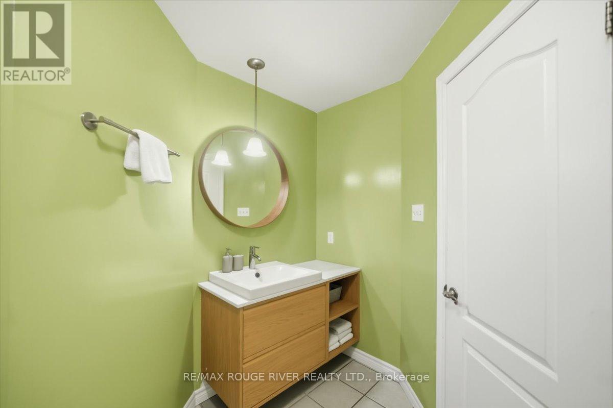 #1401 135 JAMES STREET S - 41