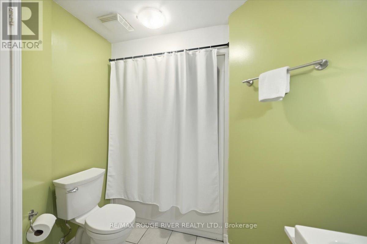 #1401 135 JAMES STREET S - 42