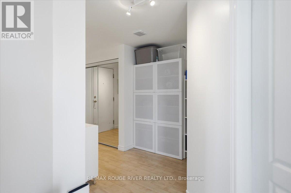 #1401 135 JAMES STREET S - 9