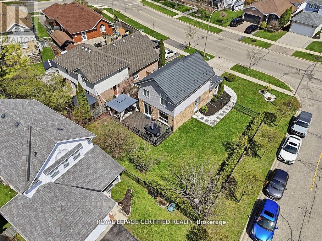 209 BRIARMEADOW DRIVE - 5