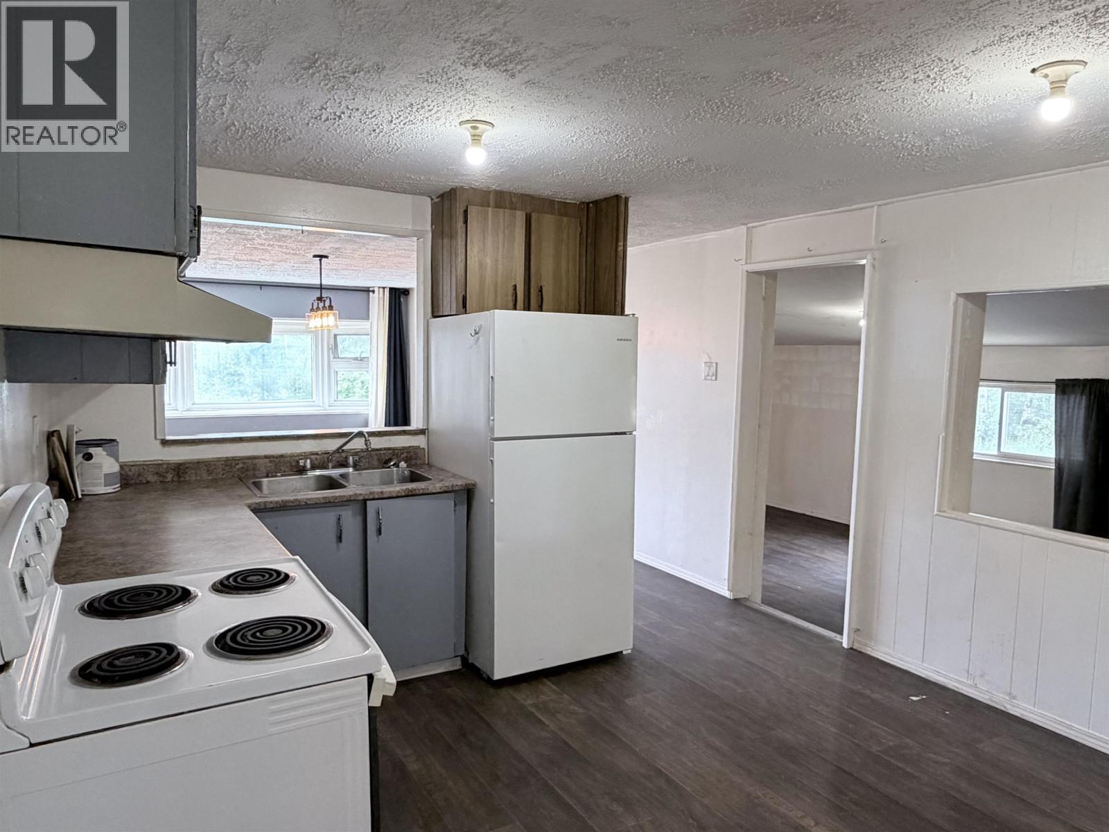 #13 3028 PIGEON ROAD - Image 2