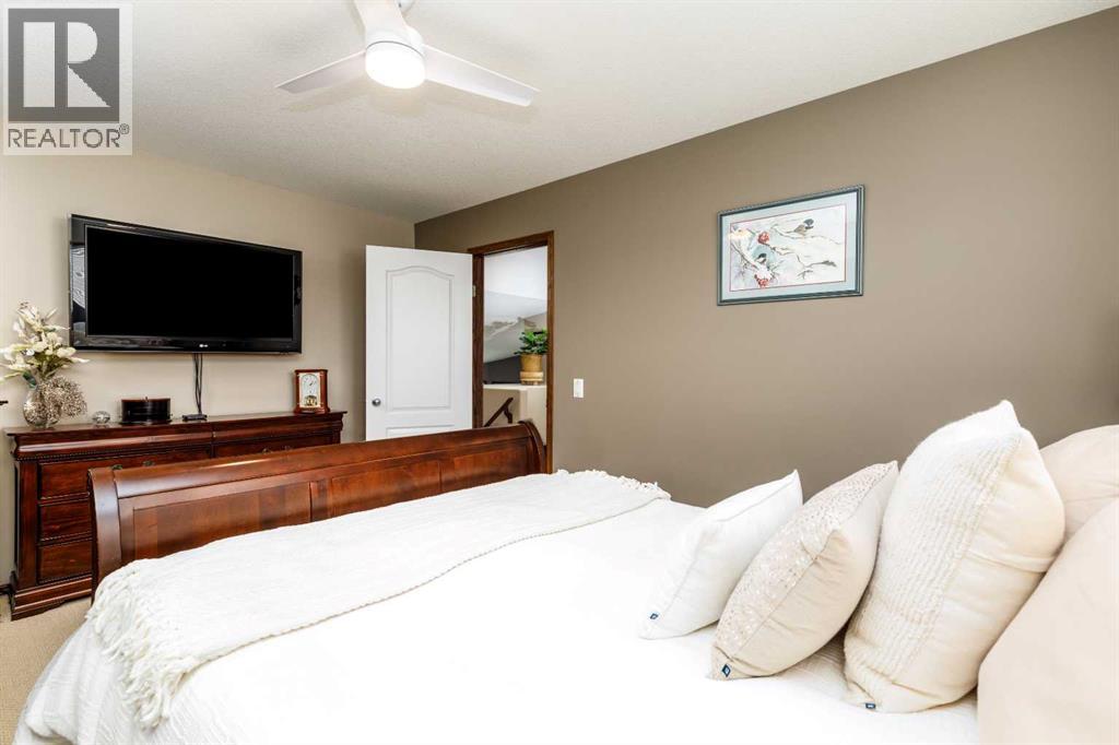 23 Oxley Close — photo 15