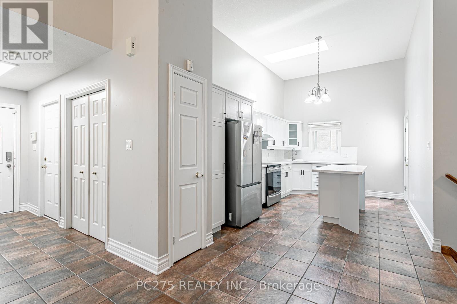 27 JASMINE DRIVE - 12