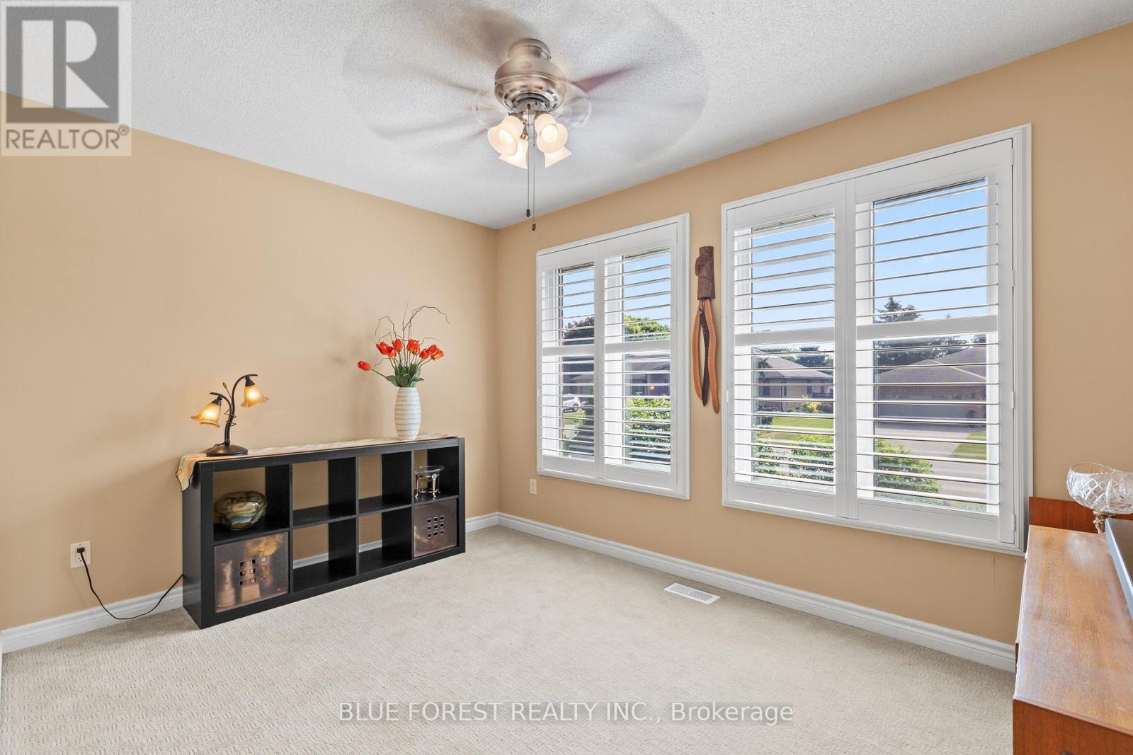 29 VILLAGE GATE CRESCENT - 21