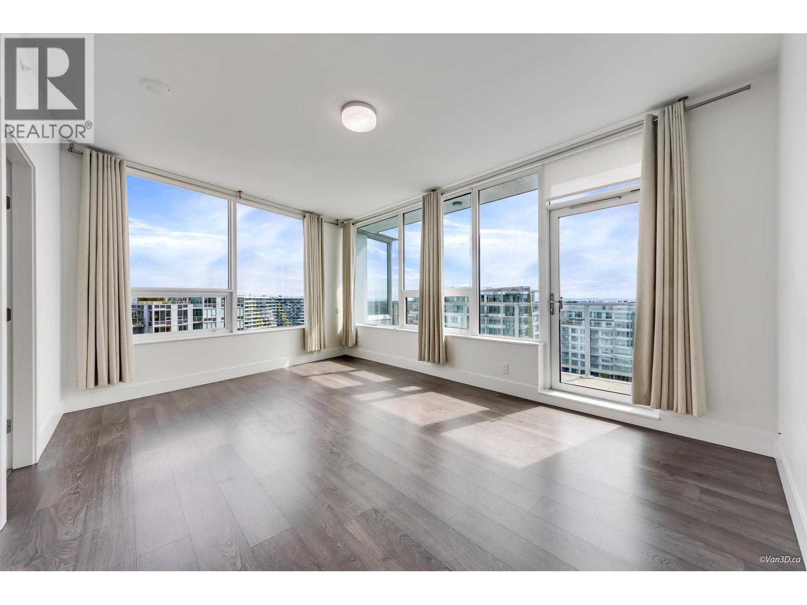 #1501-5508 HOLLYBRIDGE Way, Richmond