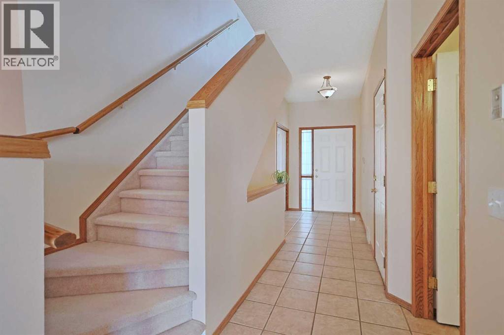 78 Hamptons Link NW - photo 5