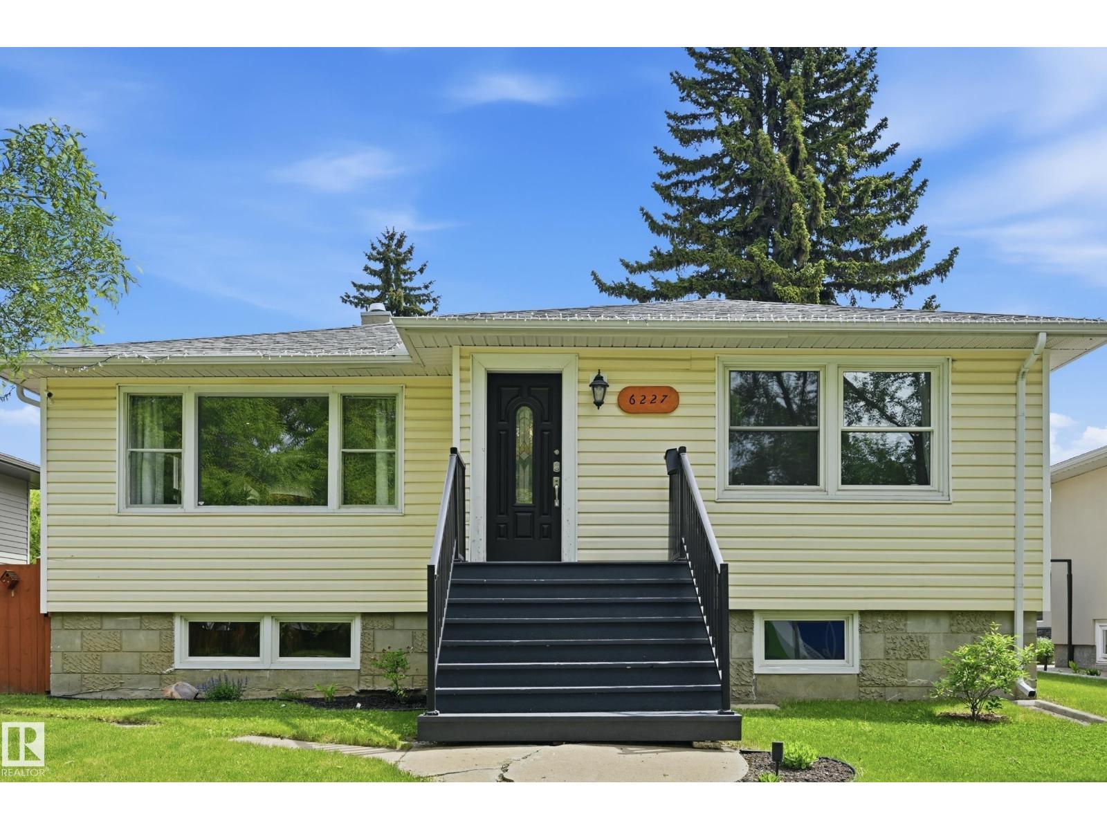 6227 109A ST NW - photo 3