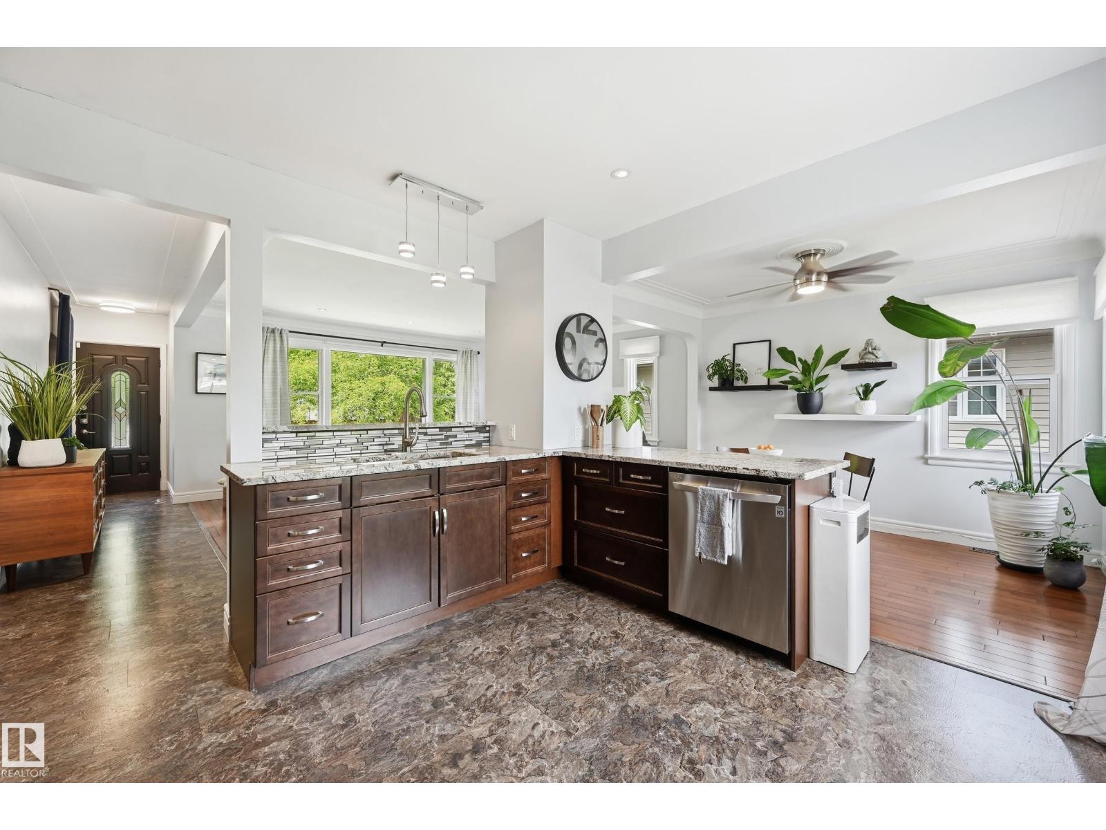 6227 109A ST NW — photo 13