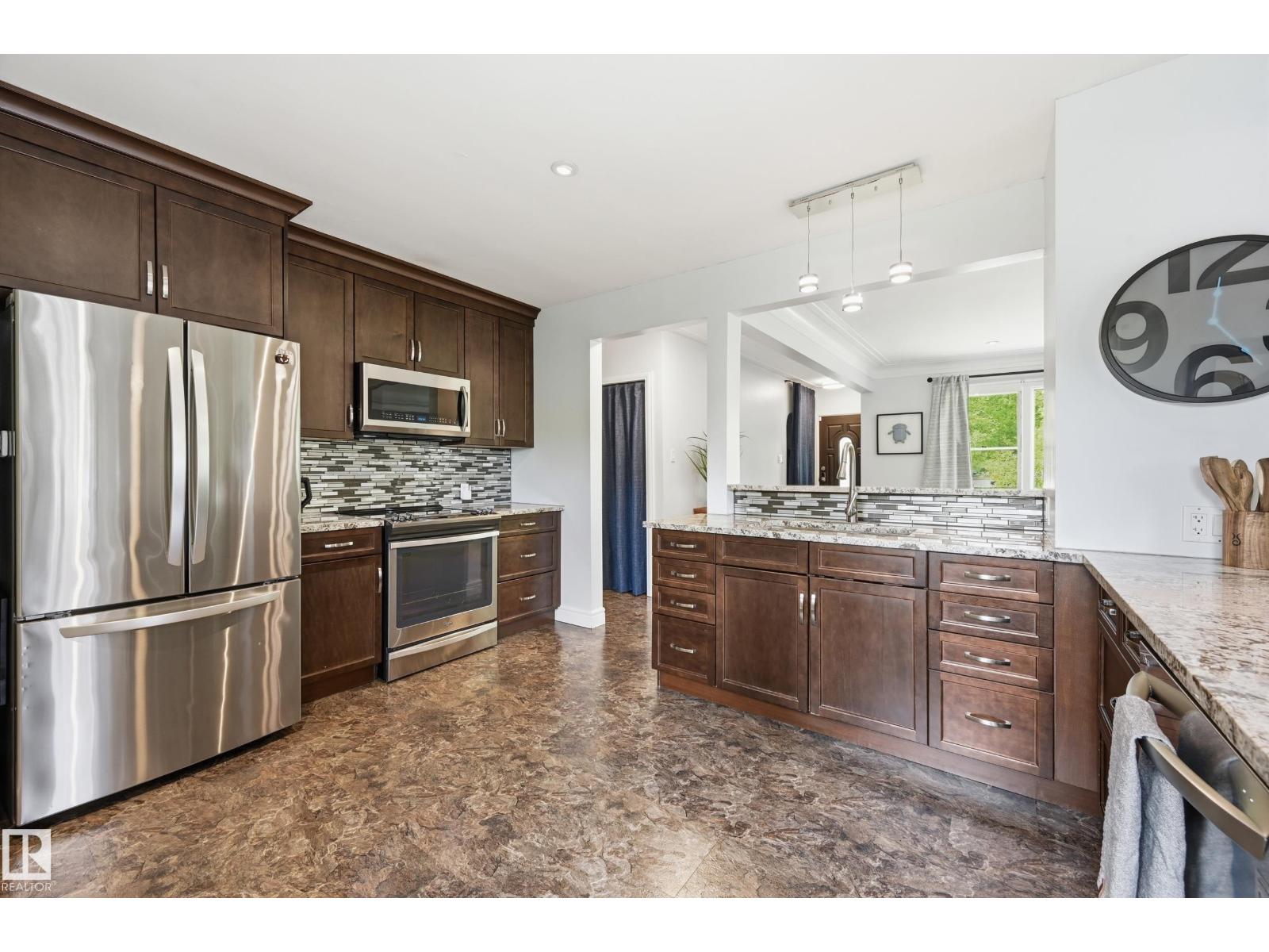 6227 109A ST NW — photo 12