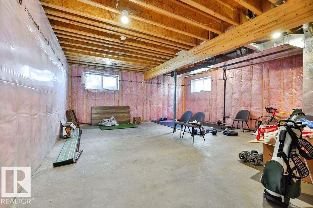 7202 98 ST NW - 19