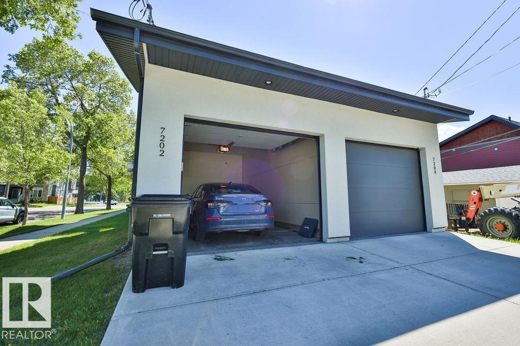 7202 98 ST NW - 21