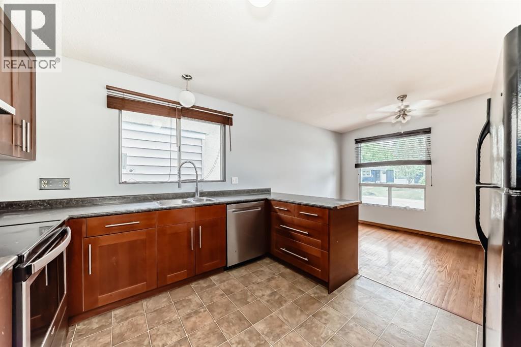 4603 41 Street NW — photo 9