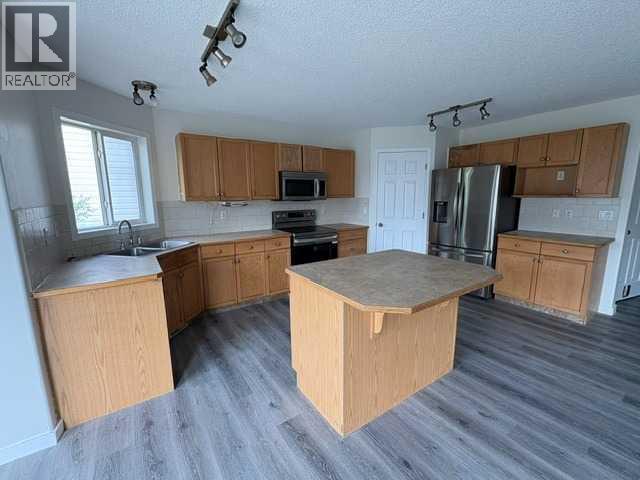 531 Stonegate Road NW — photo 6
