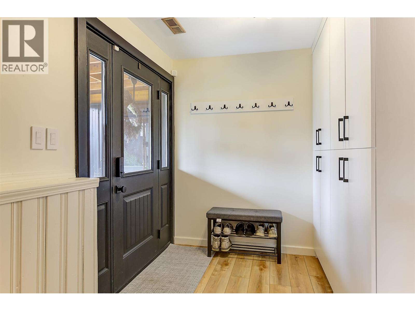 4220 6th Avenue - 41