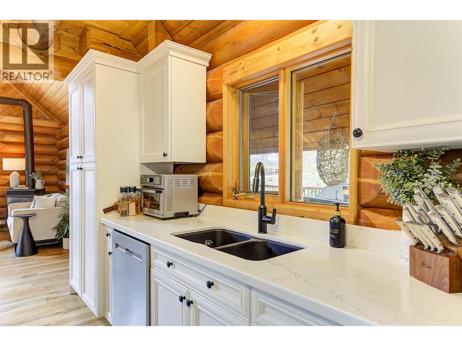 4220 6th Avenue - 8