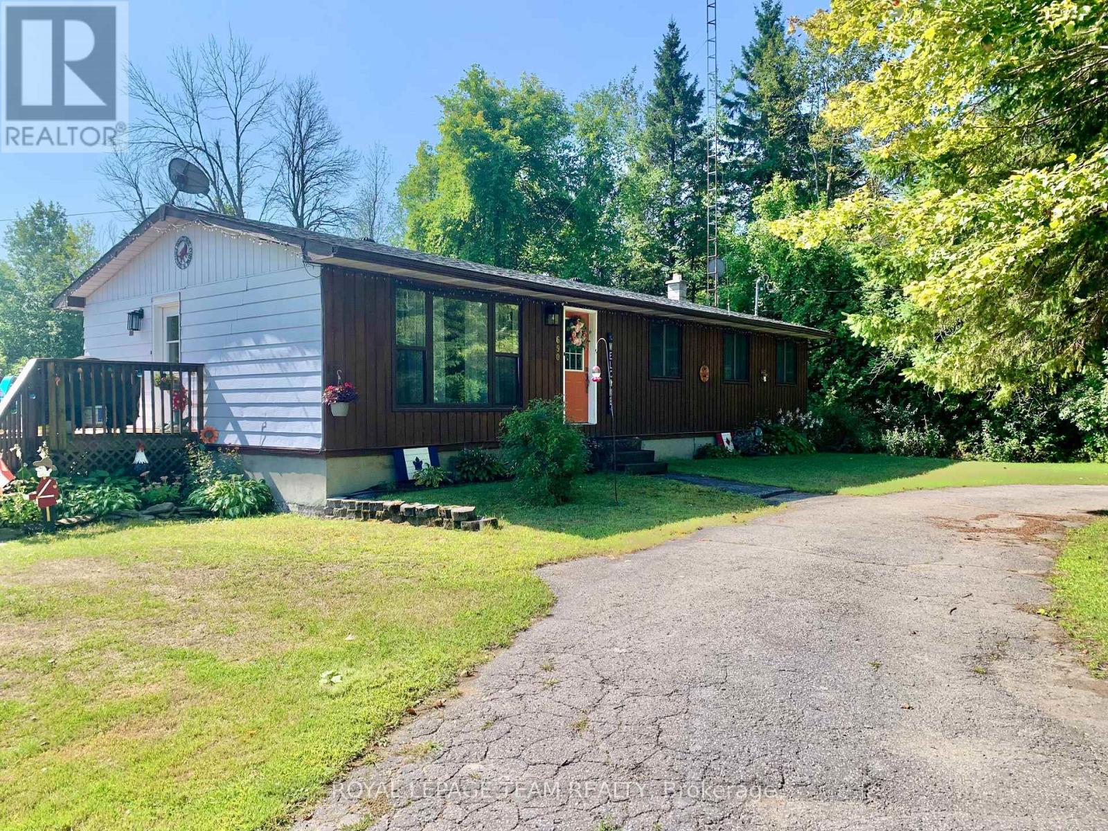 690 LIMERICK ROAD - 1