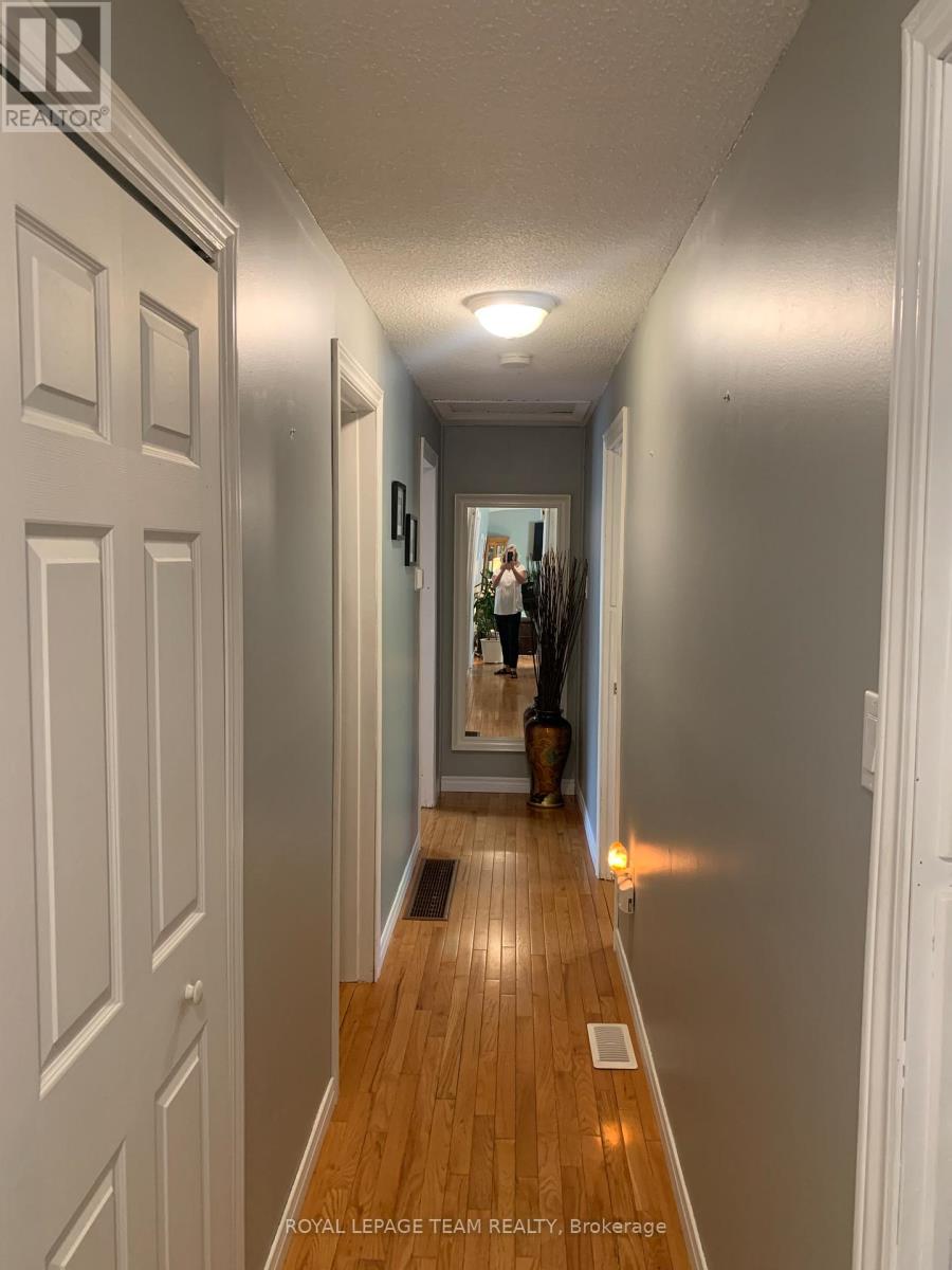 690 LIMERICK ROAD - 8