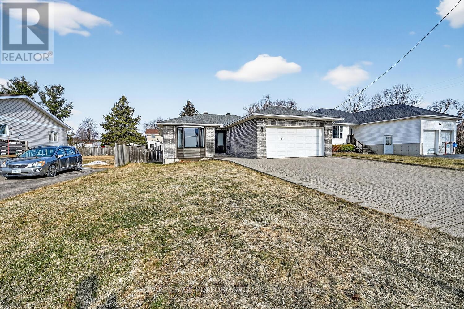 107 LORNE STREET - 4