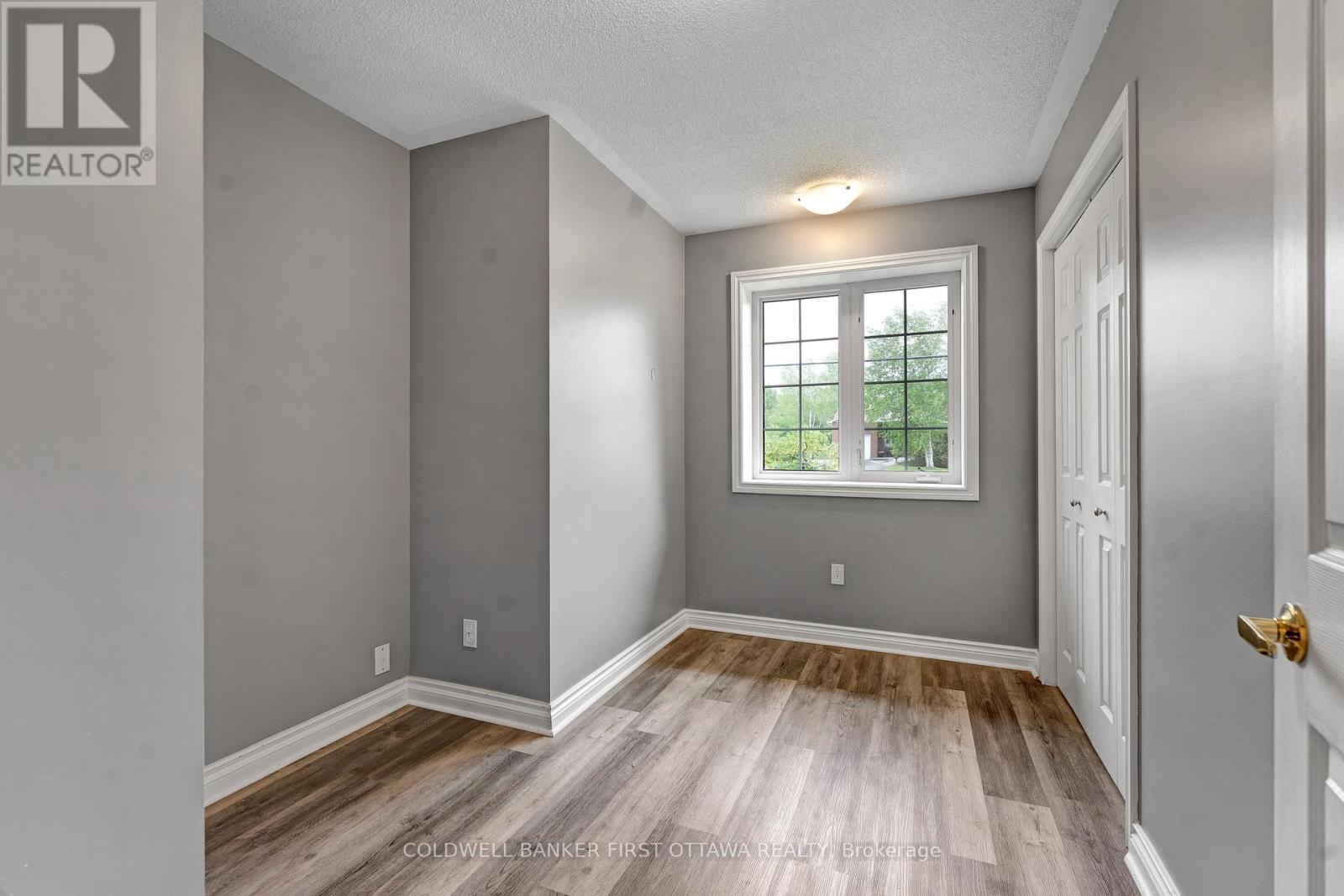 363 NAPOLEON STREET - 25