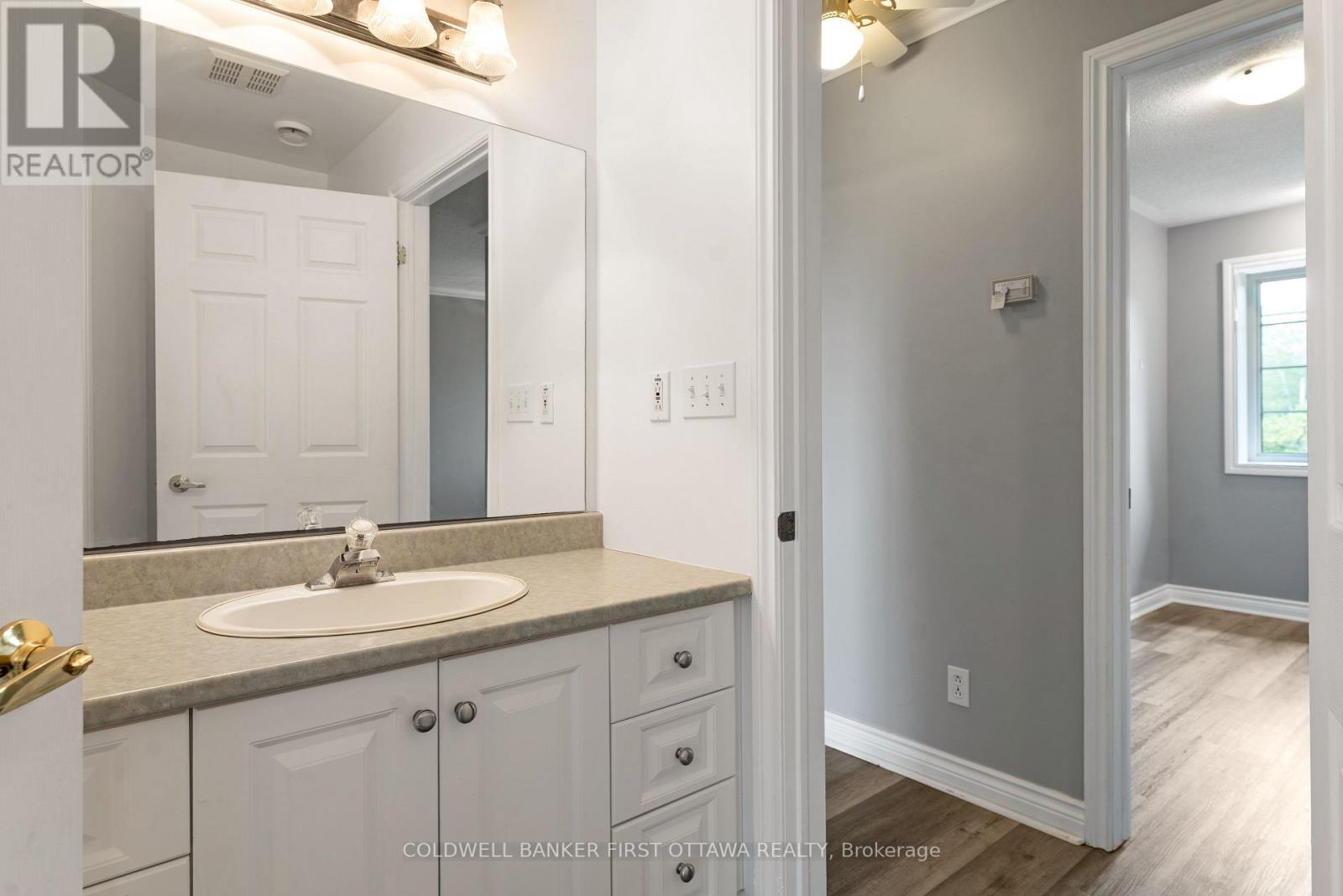 363 NAPOLEON STREET - 38